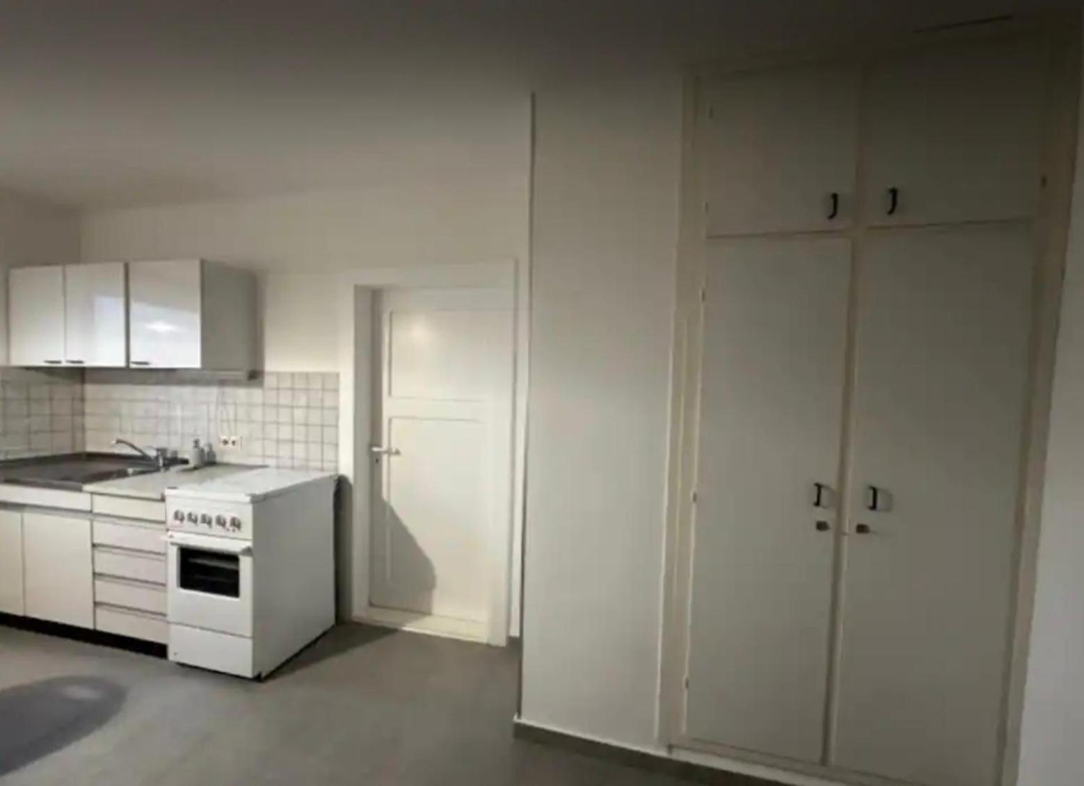 Renovated Near Karlsruhe Homestay Woerth am Rhein